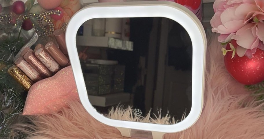 Lighted Portable Mirror