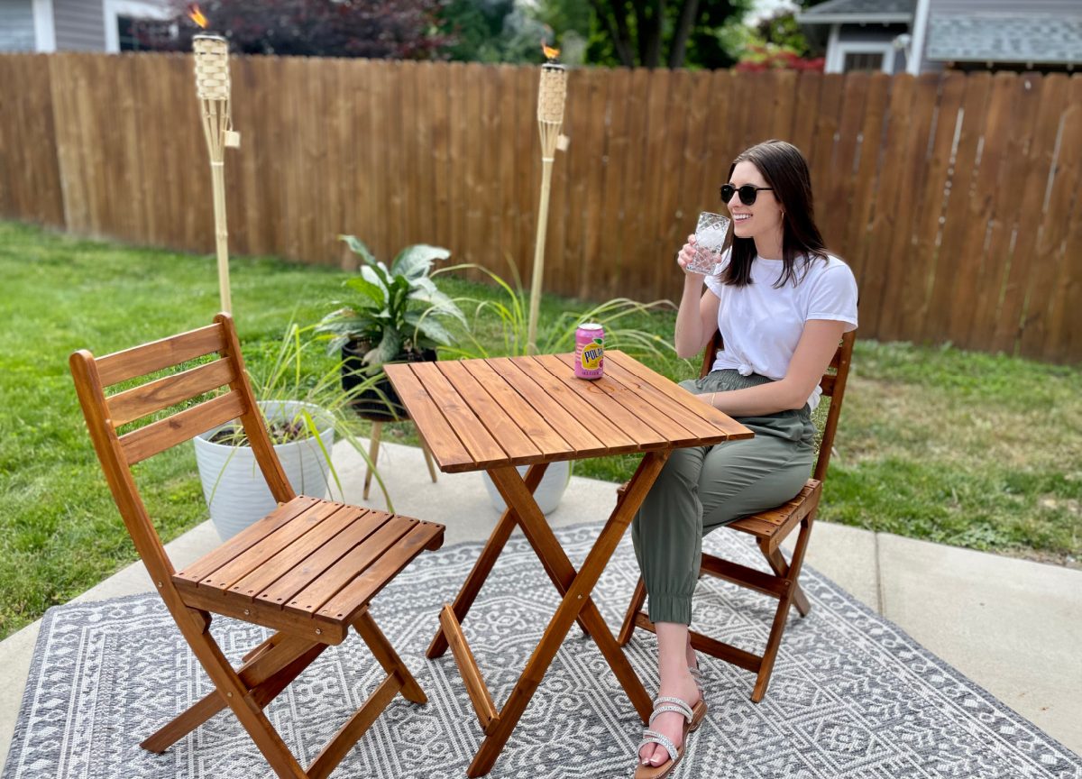 Walmart garden table online and chairs