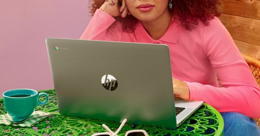 Woman using an HP Chromebook