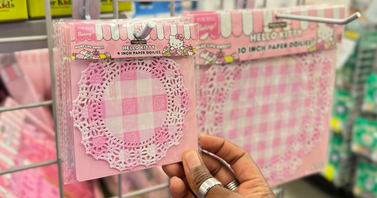 Hello kitty paper doilies
