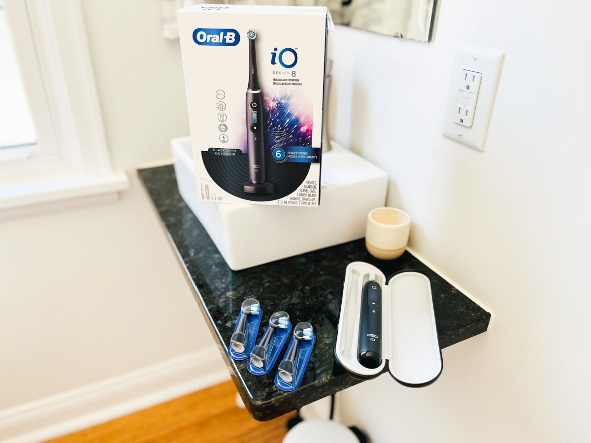 The iO Series8 Electric Toothbrush from Oral B