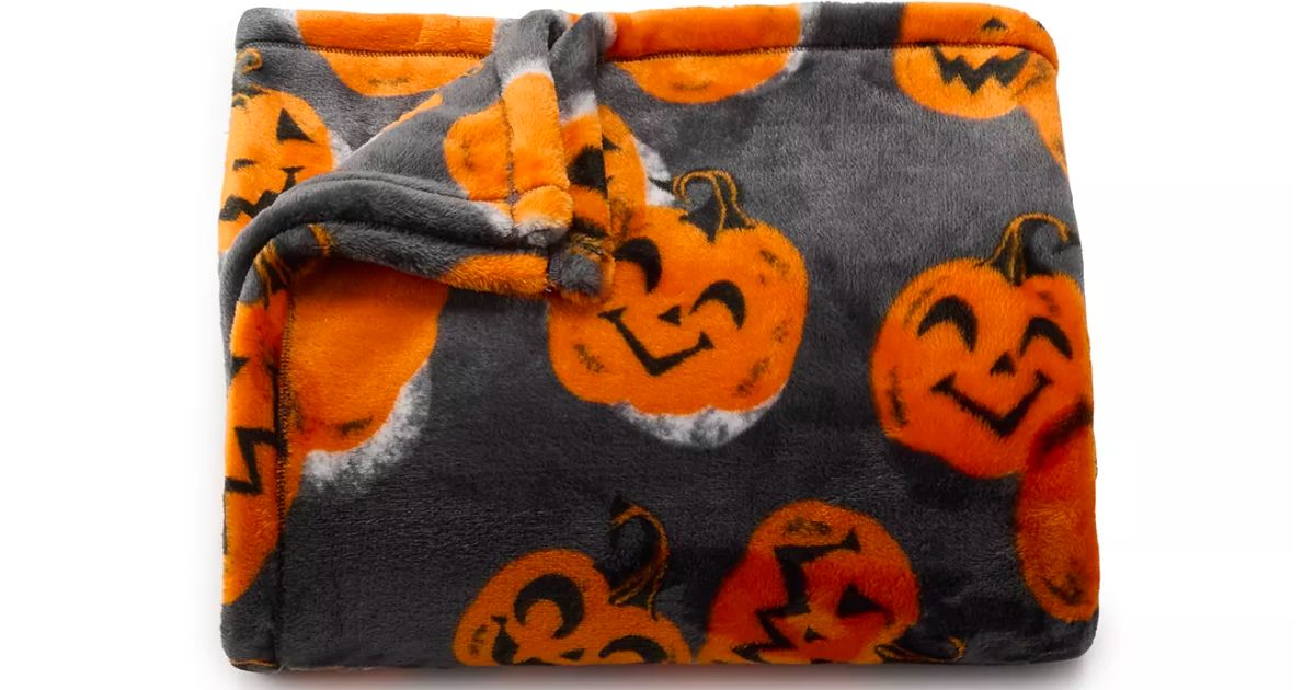 pumpkin print throw blanket