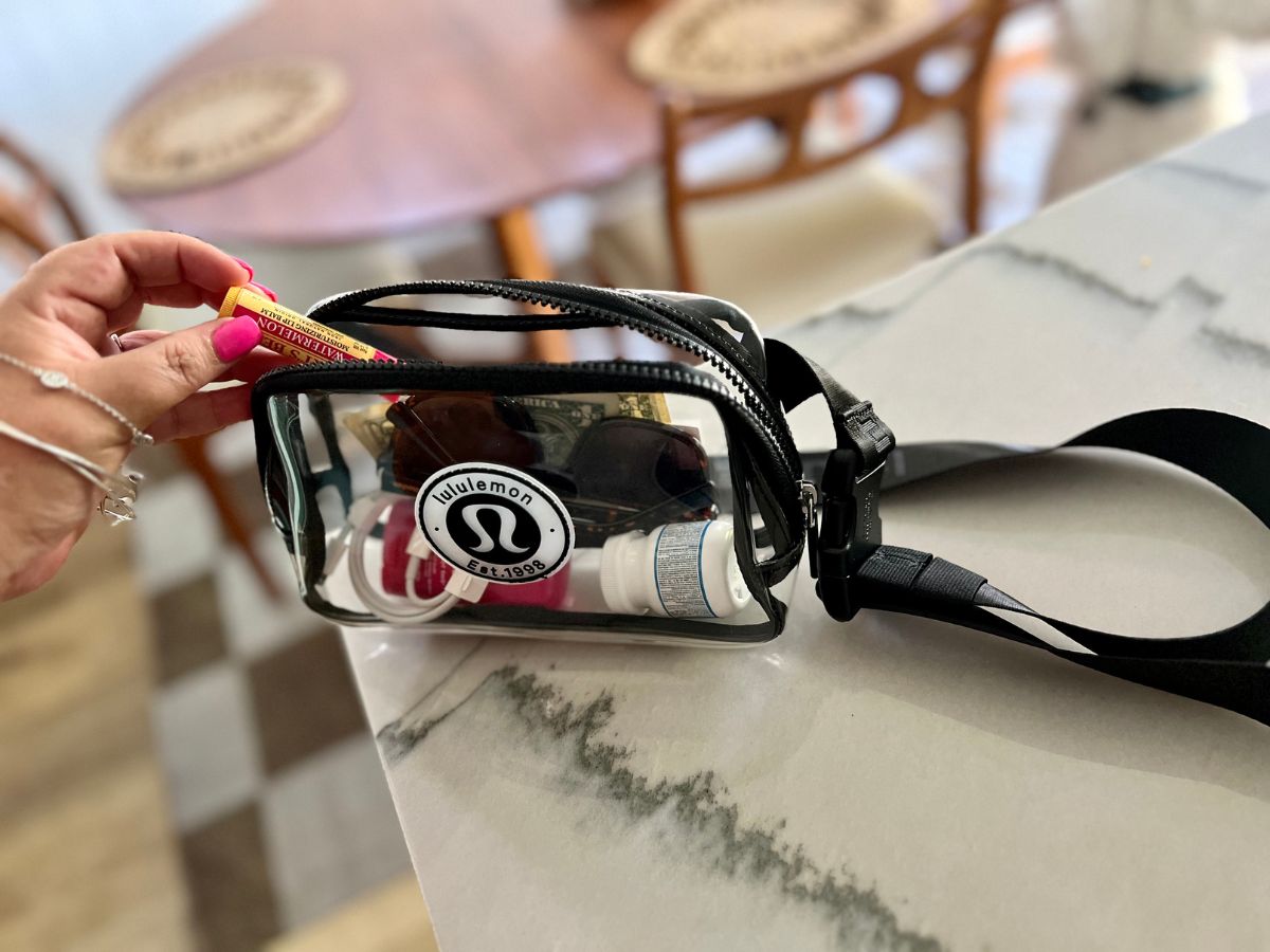 Hurry! These lululemon Clear Belt Bags Won&rsquo;t Last Long at $29 Shipped