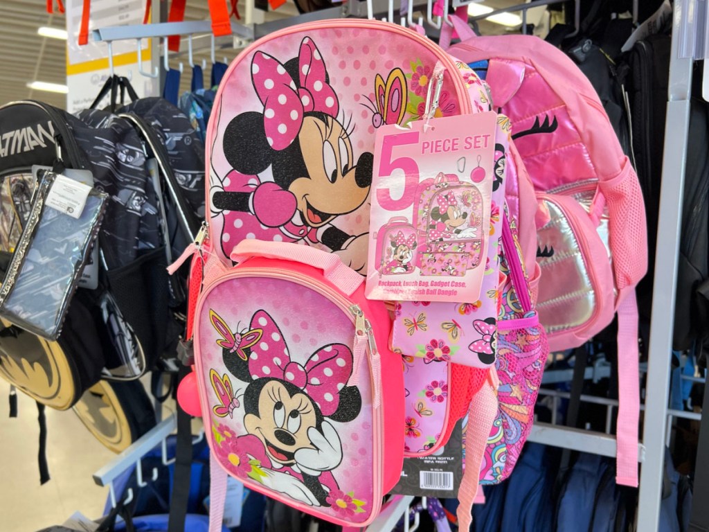 5 piece minnie mouse pink backpack hanging 