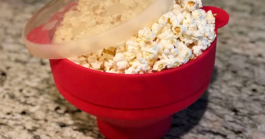 Microwave Popcorn Popper Only $8.99 on Amazon | Collapses for Easy Storage