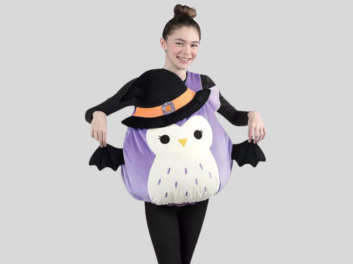 girl wearing Squishmallows costume