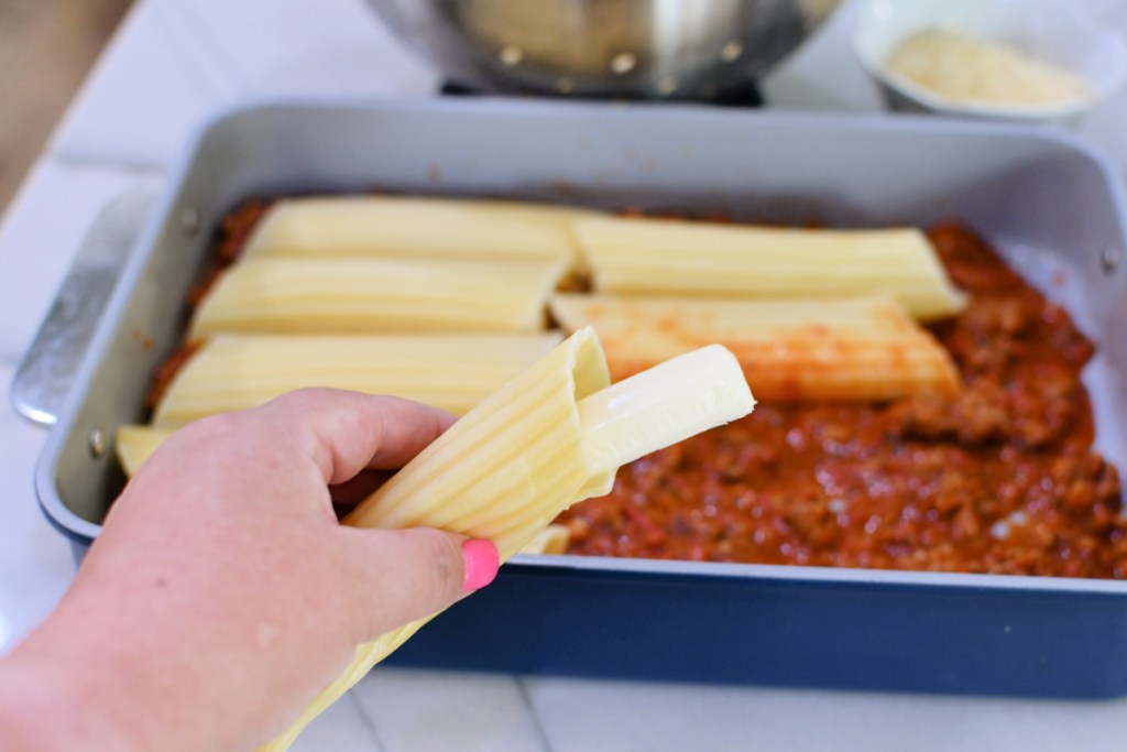 Bake This Easy Stuffed Manicotti Casserole Using String Cheese Bake This Easy Stuffed Manicotti Casserole Using String Cheese