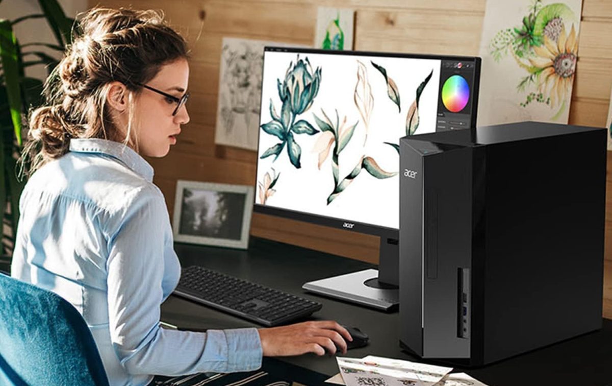 Woman using an Acer Aspire computer