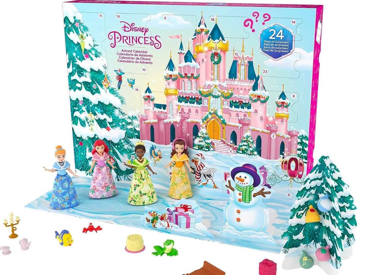 Disney Princess Advent Calendar with dolls and pieces