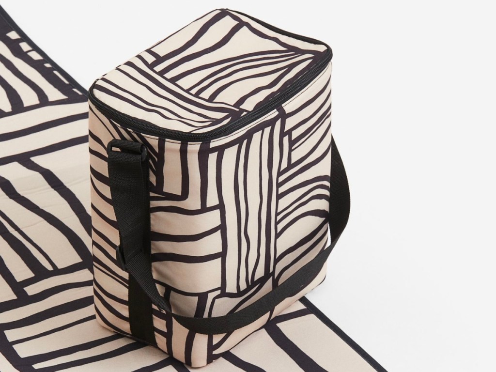 H&M Cooler Bag w/ Shoulder Strap