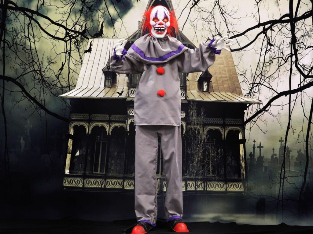 Haunted Hill Farm Killer Clown