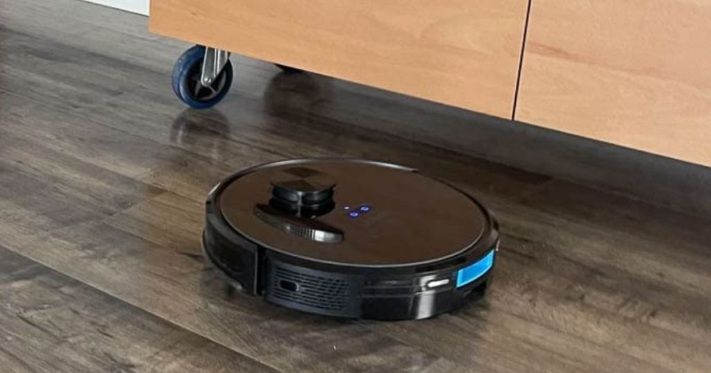 Lubluelu Smart Robotic Vacuum & Mop shown mopping laminate wood floor