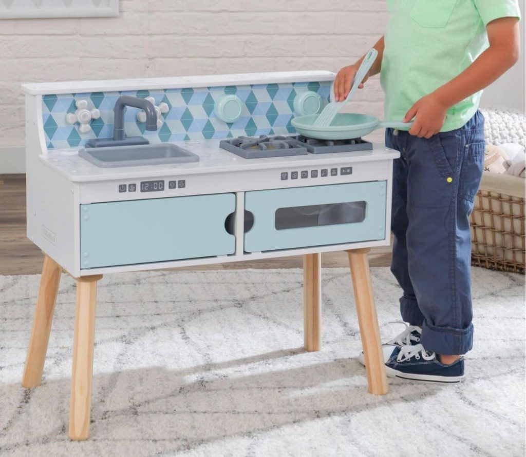 Kidkraft Kitchen with removable legs