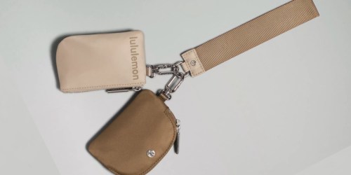 lululemon Dual Pouch Wristlet Just $29 Shipped – Regularly $48 (Great Gift for College Students!)