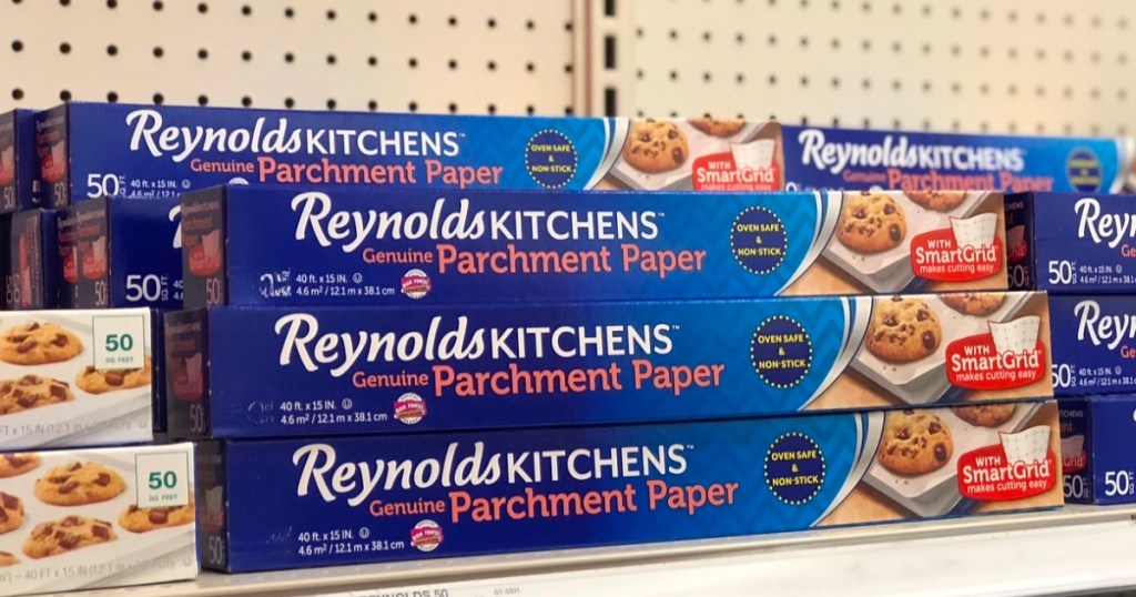 Reynolds Kitchens Parchment Paper (SmartGrid, Non-Stick, 45 Square Foot  Roll)