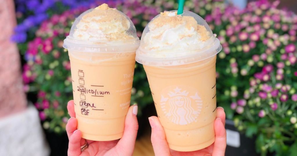 Starbucks-Frappuccinos صفقة ستاربكس BOGO |  اشتر واحدًا واحصل على مشروب الخريف مجانًا في سبتمبر