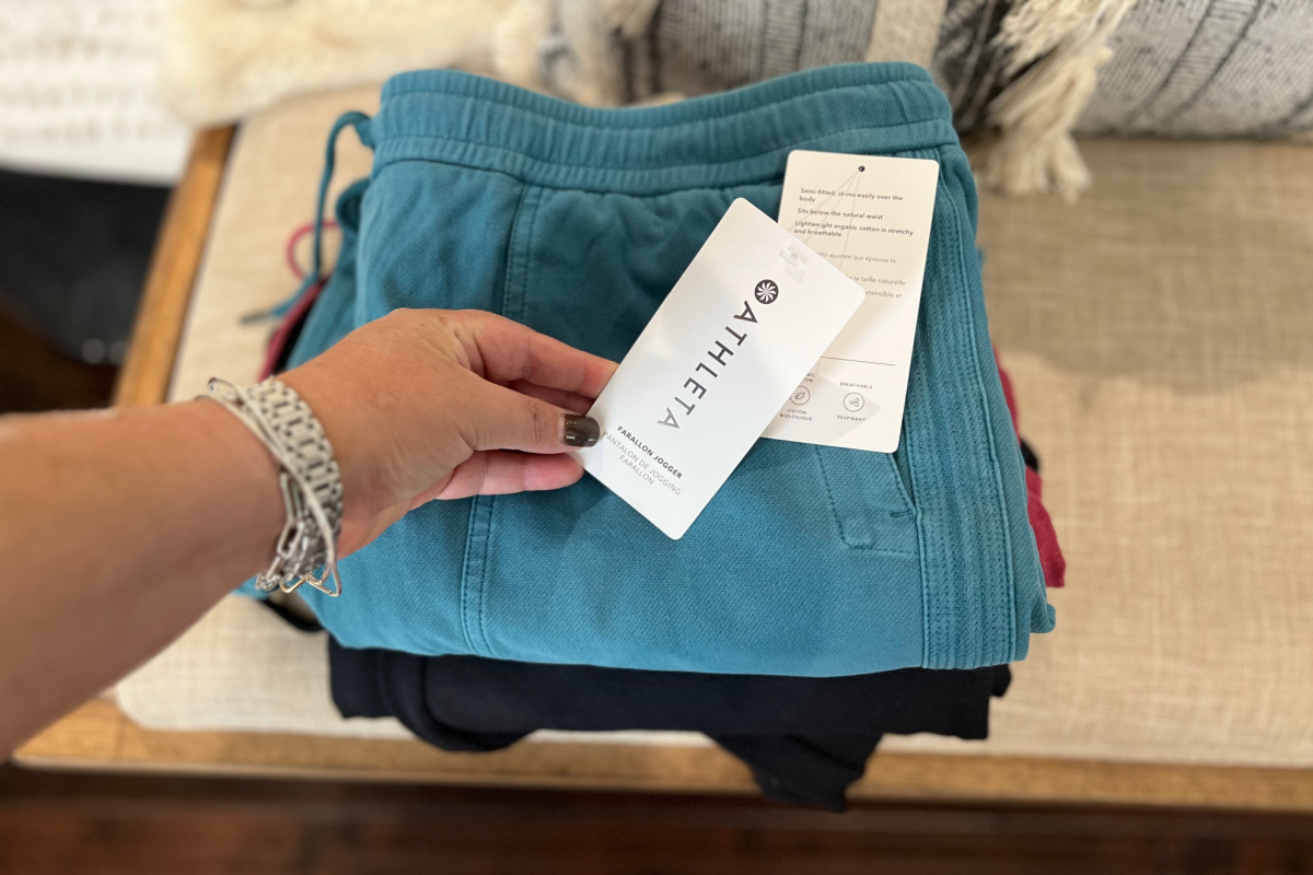 RARE! Up to 75% Off Athleta w/ Promo Code – Hoodies & Joggers from $22!