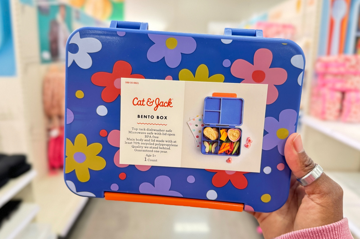 Cat & Jack Bento Boxes and Lunch Bags Just $4.49 on Target.com