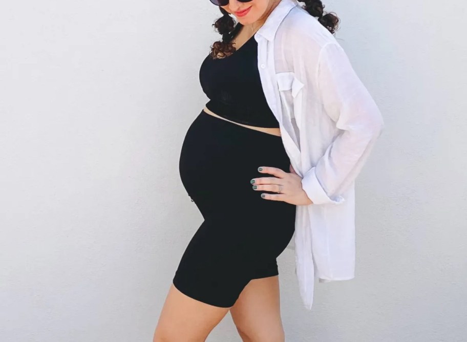 black maternity workout set