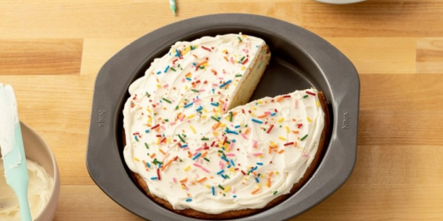 Ninja Foodi Bakeware 8″ Cake Pan Just $6 on Walmart.com | Nonstick & Dishwasher Safe