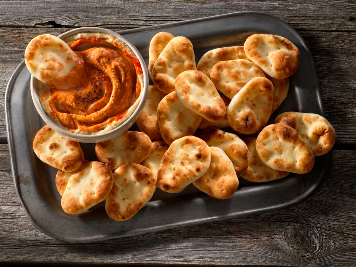 stonefire naan dippers on plate