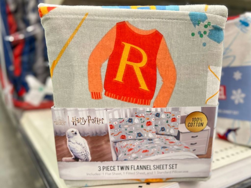 Twin Harry Potter Christmas at Hogwarts Flannel Sheet Set at Target