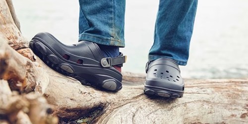 Extra 25% Off Crocs Sale | Clogs & Sandals from $19 Shipped (Regularly $30)