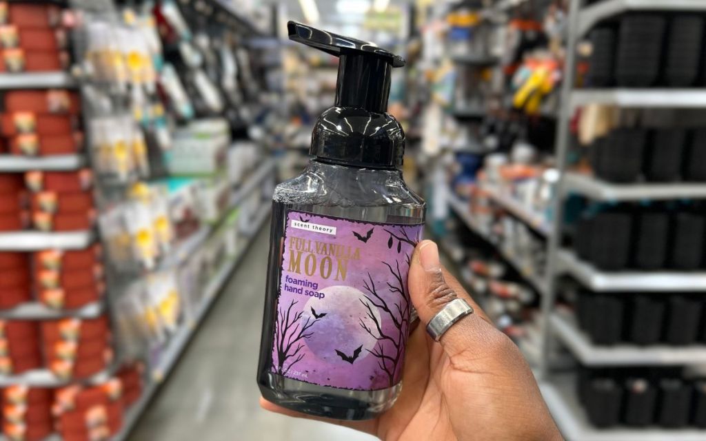 Full-vanilla-moon-foaming-hand-soap صابون اليد الرغوي للخريف والهالوين بسعر 2.50 دولار فقط على موقع Walmart.com