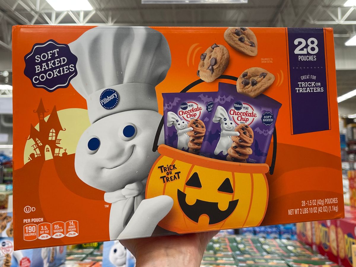 15 of the Best Sam’s Club Halloween Snacks | Stock Up for Class Parties & Trick-or-Treaters