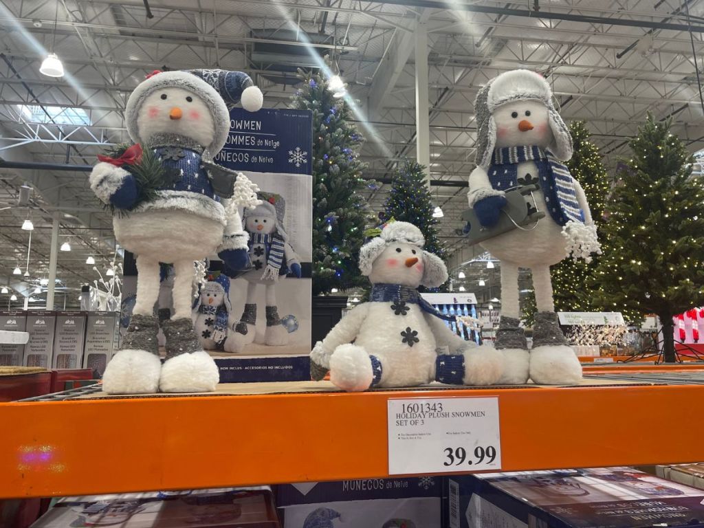 Holiday Plush Snowmen