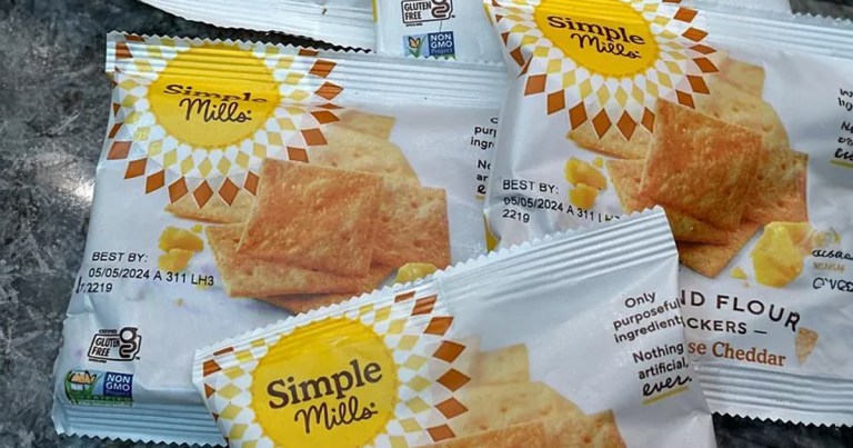 Simple Mills Almond Flour Cheddar Crackers 6-Pack Box Only $4.79 ...