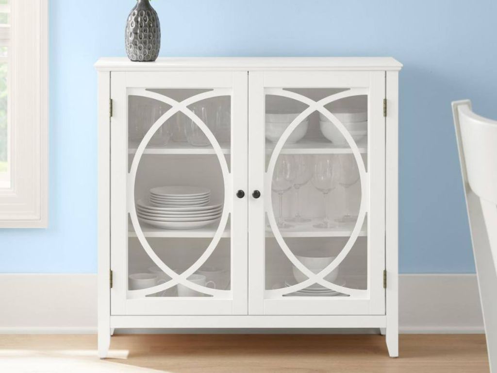 Style-Well-Brisa-Bright-White-Accent-Cabinet-with-Double-Elliptical-Doors خصم يصل إلى 50% على مقاعد وتخزين هوم ديبوت + شحن مجاني