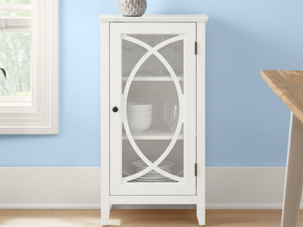 Style-Well-Brisa-Bright-White-Accent-Cabinet-with-Single-Elliptical-Doors خصم يصل إلى 50% على مقاعد وتخزين هوم ديبوت + شحن مجاني