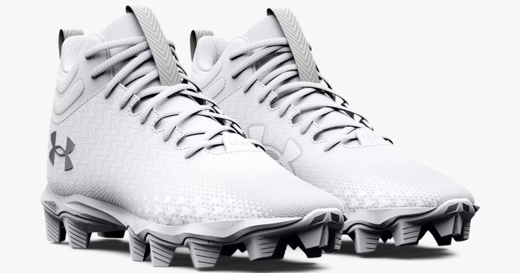 Under-Armour-Cleats خصم يصل إلى 50% على أحذية أندر آرمر + شحن مجاني |  مرابط كرة القدم للأولاد تم شحنها بمبلغ 24.62 دولارًا فقط (50 دولارًا أمريكيًا)