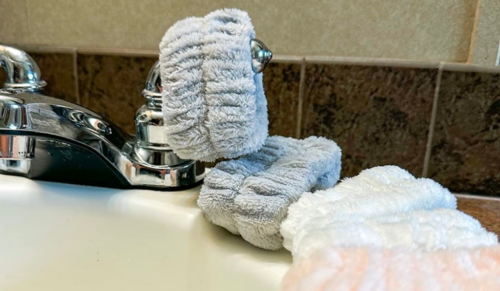 Microfiber Wrist Towels on sink
