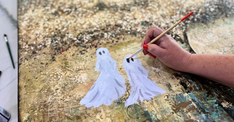 DIY Thrift Store Ghost Painting Makeover for Halloween
