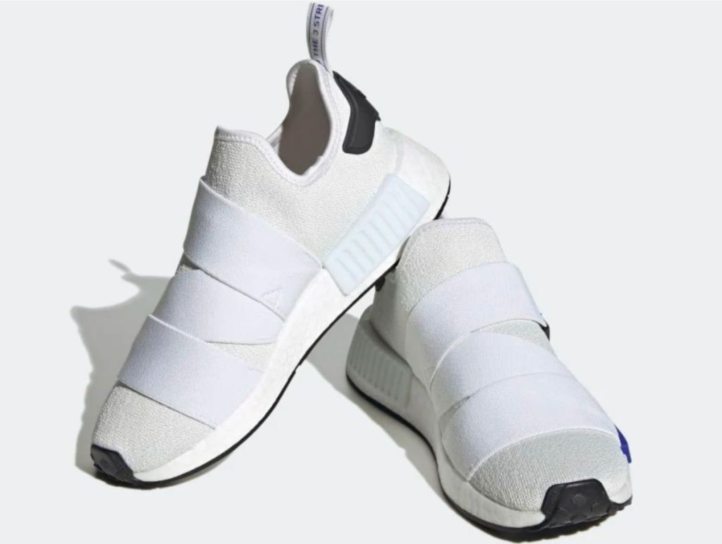 adidas-Womens-Nmd_r1-Strap-Shoes- أحذية أديداس للجري للعائلة بسعر يبدأ من 20 دولارًا أمريكيًا