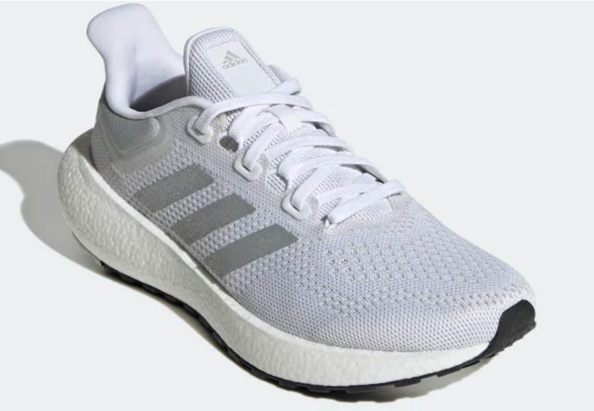 adidas-Womens-Pureboost-22-Running-Shoes- خصم يصل إلى 70% على عروض أديداس + شحن مجاني |  وفّر على أحذية الركض والشرائح والمزيد