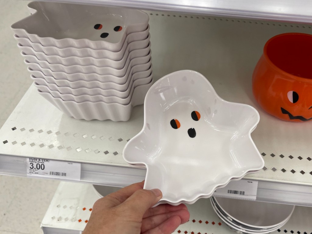 hand holding Hyde & EEK! Boutique Halloween Ghost Figural Snack Bowle at the store