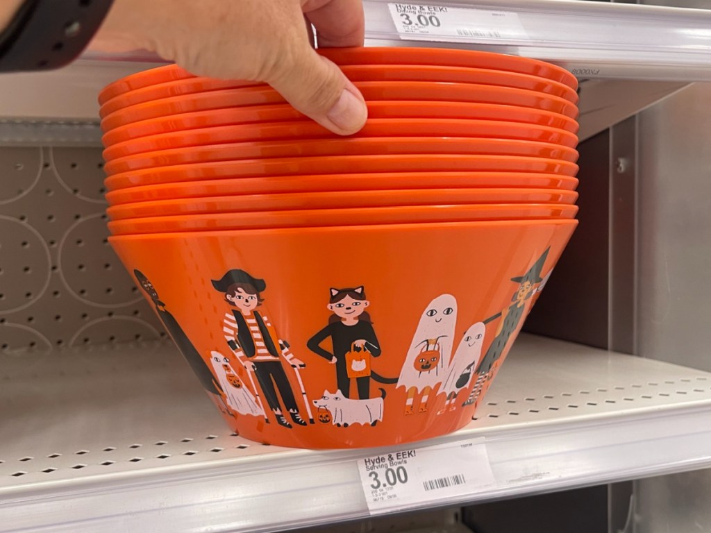 hand holding Hyde & EEK! Boutique Halloween Large Candy Dining Bowl at the store