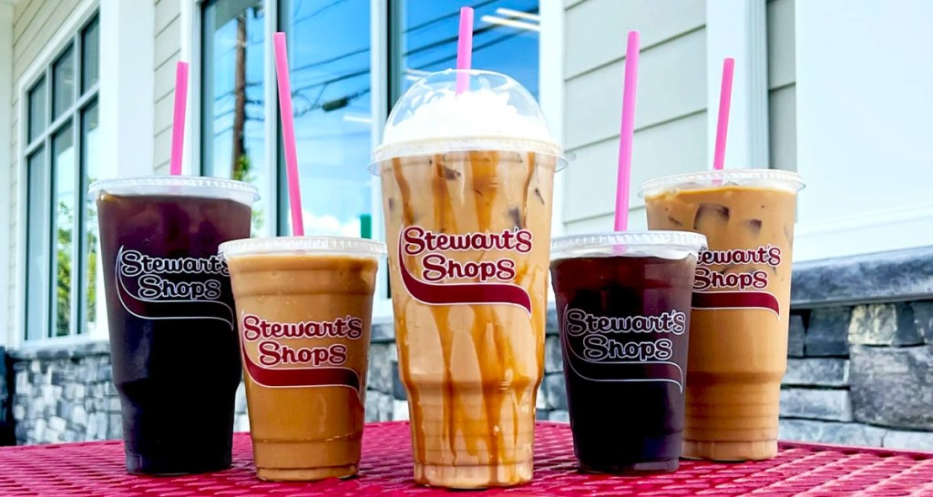 various coffee beverages in Stewarts to-go cups