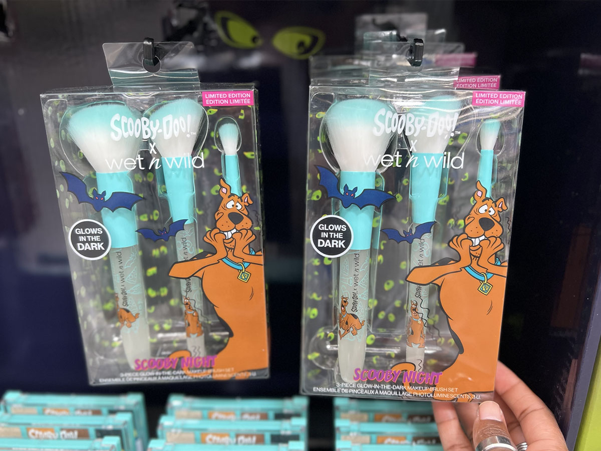 Wet N Wild Scooby Doo makeup brushes hanging on display