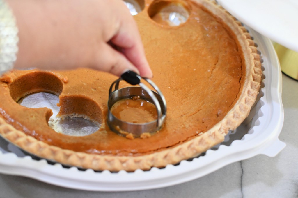Turn Store-Bought Pie into Mini Pumpkin Pies for Serving!
