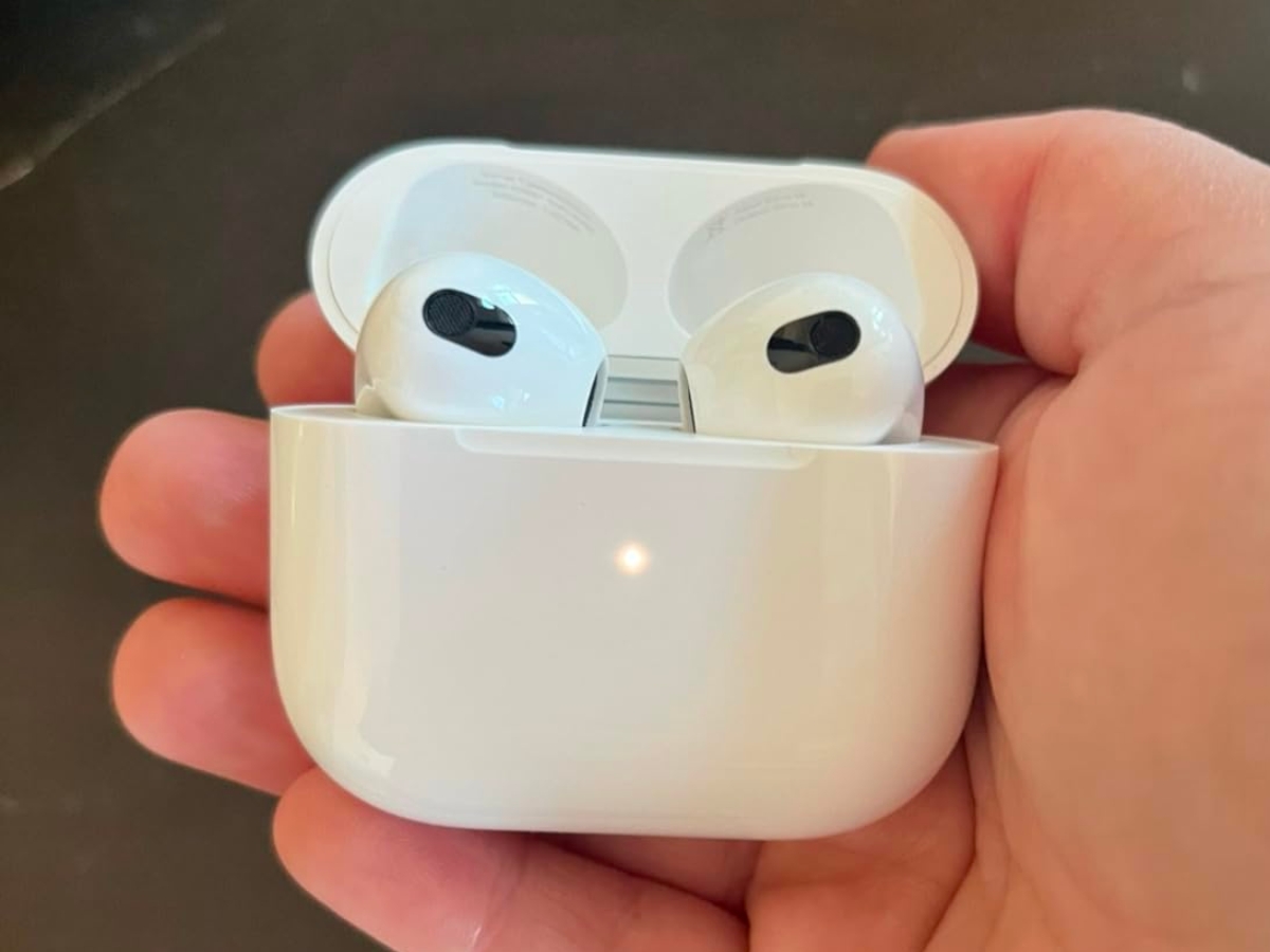 Apple AirPods 3rd Generation w/ Lightning Charging Case Only 