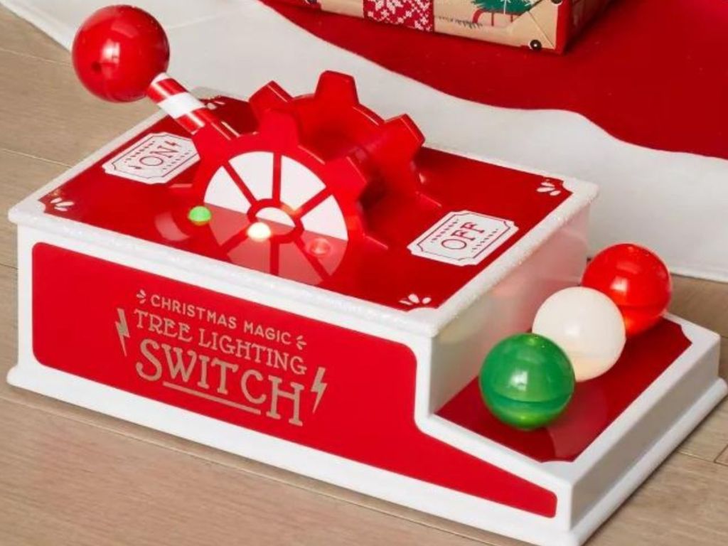 Wondershop Christmas Tree lighting switch