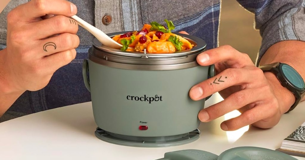 The Crockpot™ Lunch Crock ® Food Warmer is an easy way to make