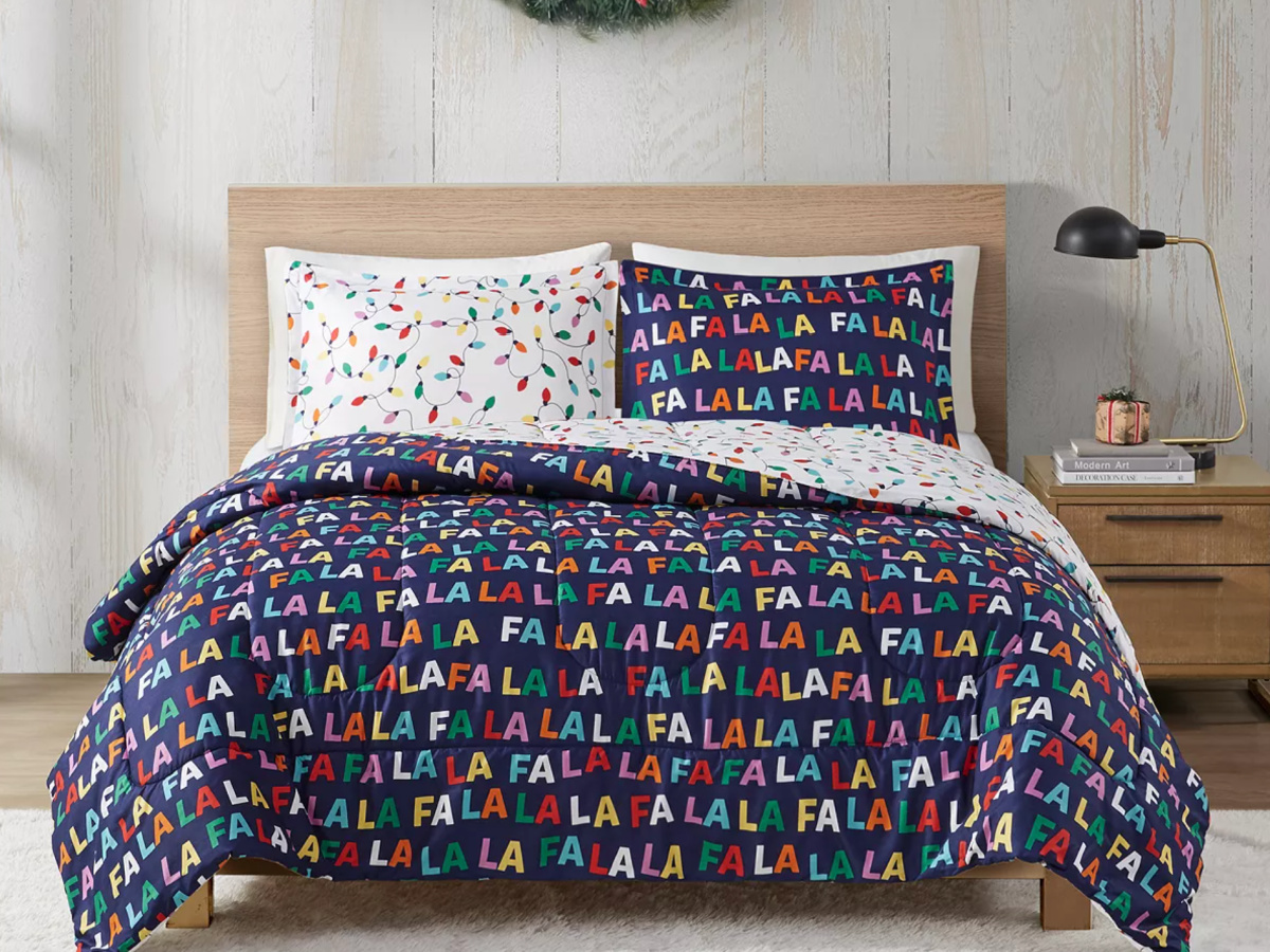 Macy's 8Piece Comforter Sets in ANY Size Only 29.99 (Reg. 100