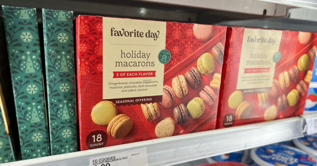 Favorite Day Holiday Macarons