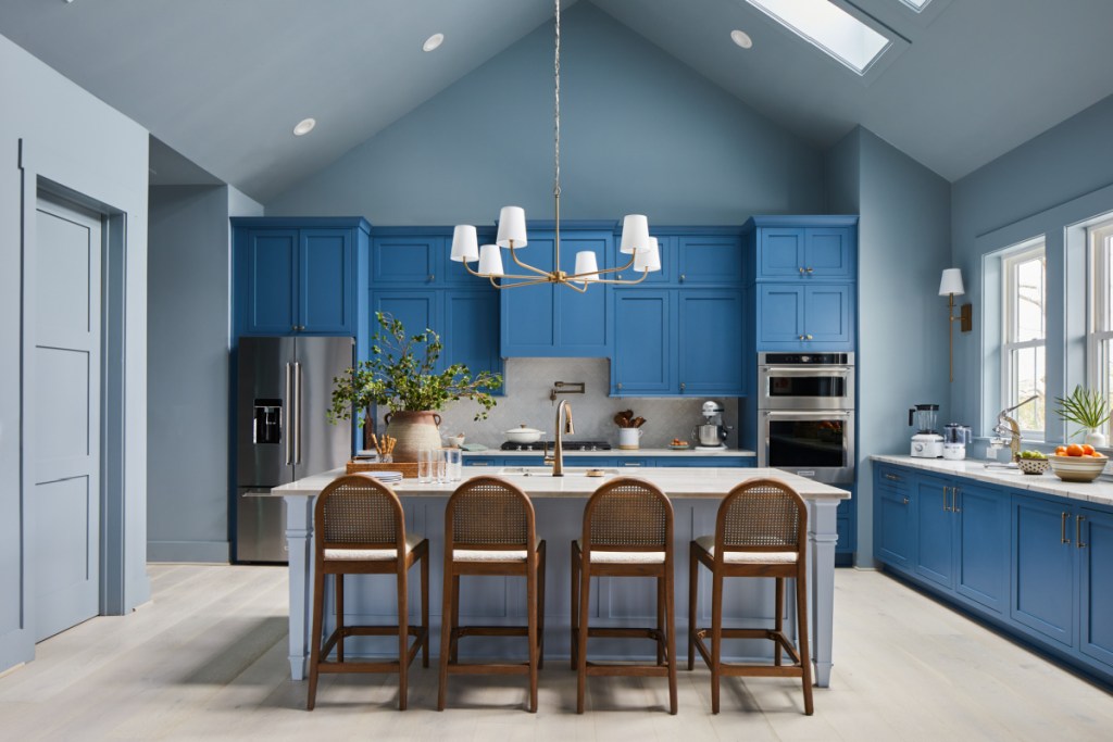 The 2024 HGTV Dream Home Kitchen with blue cabinets