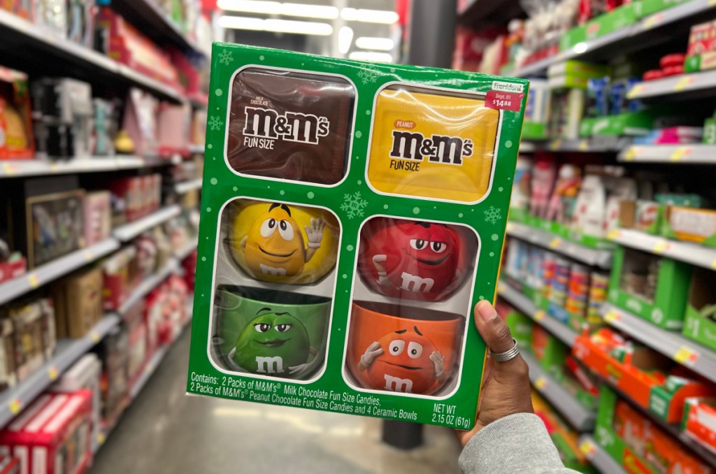 An M&M Ice Cream Bowl Gift Set from Walmarts gift section